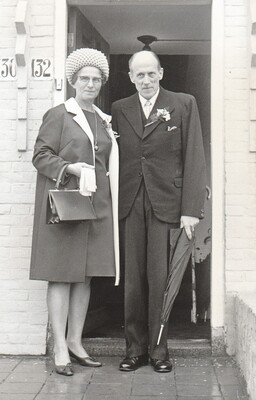 Scan-150505-0009
Geertje Veldstra en Bouwe Hieminga.
