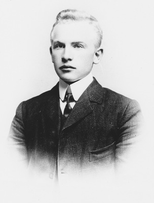 JetzeBonnesVeldstra
Jetze Bonnes Veldstra
